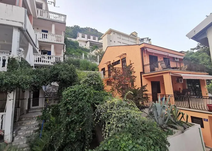 Monte Sonia Apartments